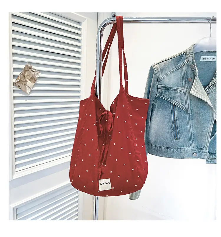 Korean Polka Dot Canvas Shoulder Bag 2025 — feature 19