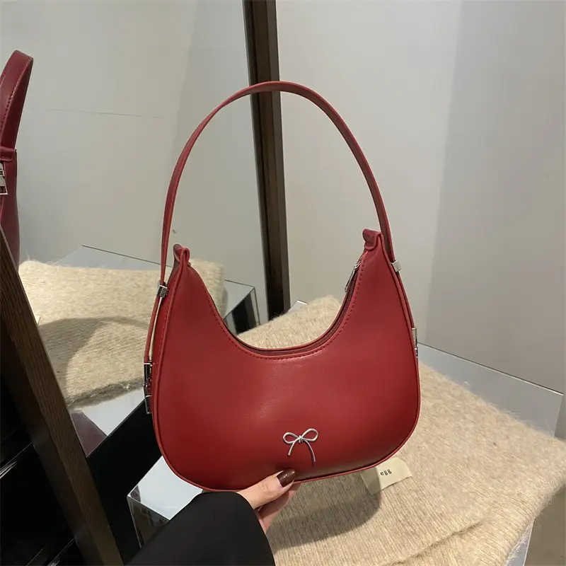 Brown Retro Armpit Bag Women's Leather Commuter Shoulder Bag — feature 21
