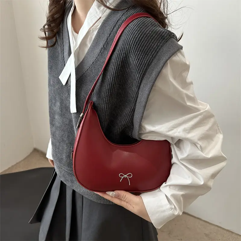 Brown Retro Armpit Bag Women's Leather Commuter Shoulder Bag — feature 23