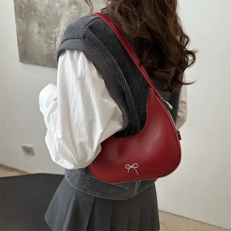 Brown Retro Armpit Bag Women's Leather Commuter Shoulder Bag — feature 24