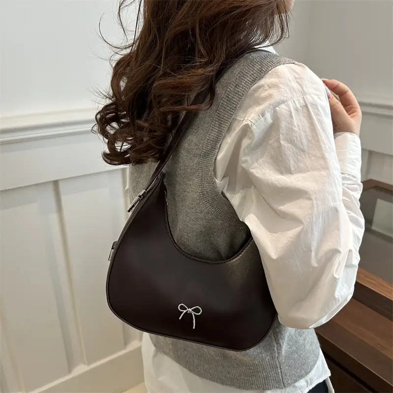 Brown Retro Armpit Bag Women's Leather Commuter Shoulder Bag — feature 25