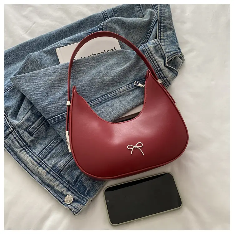 Brown Retro Armpit Bag Women's Leather Commuter Shoulder Bag — feature 5
