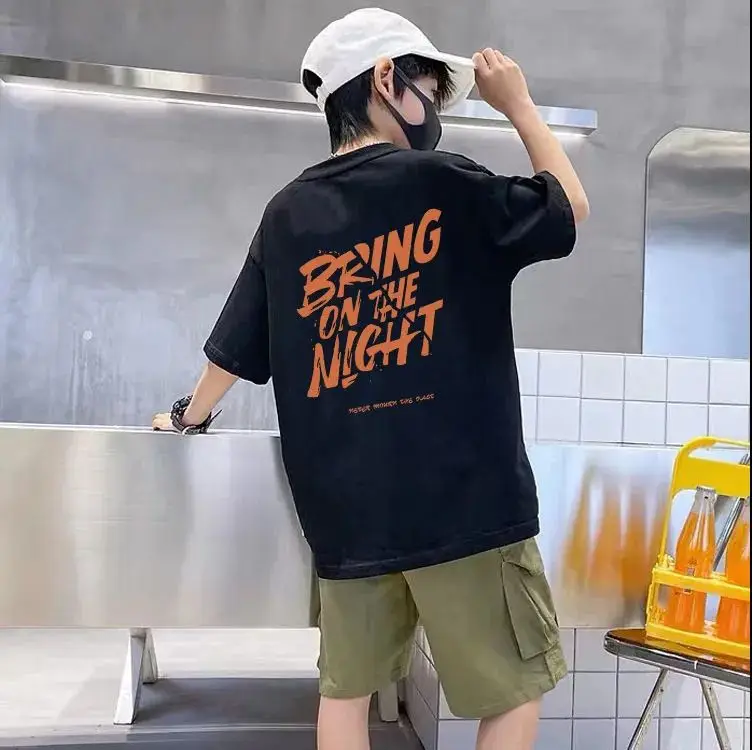 Men Black T-Shirt with Orange "BRAWNG" Print 2025 Summer — feature 12