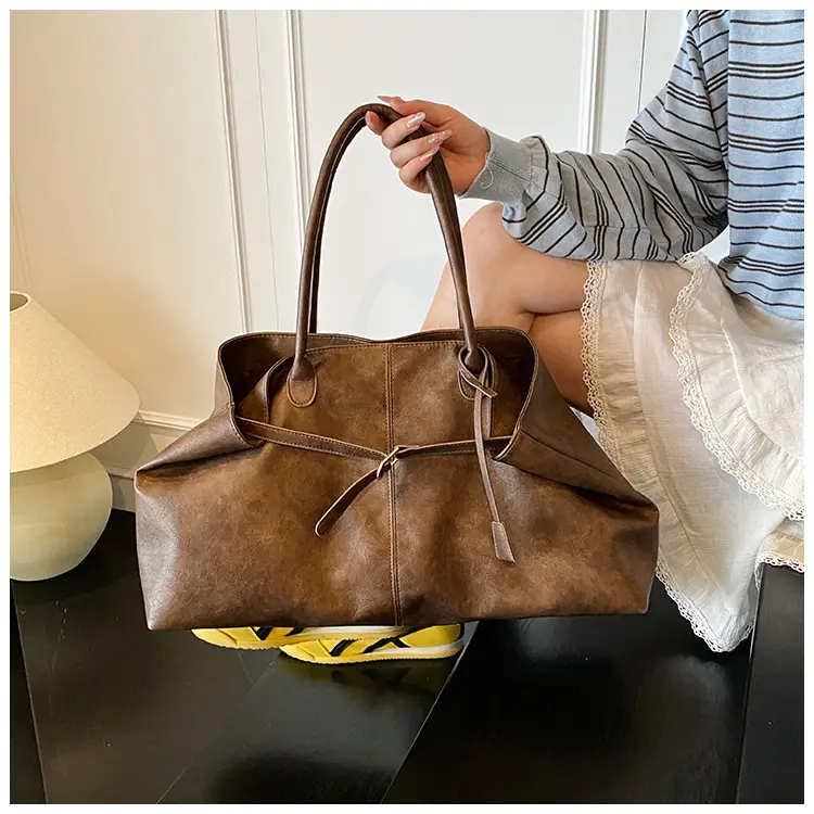 Women's Brown Leather Retro Shoulder Bag 2025 Spring New — feature 19