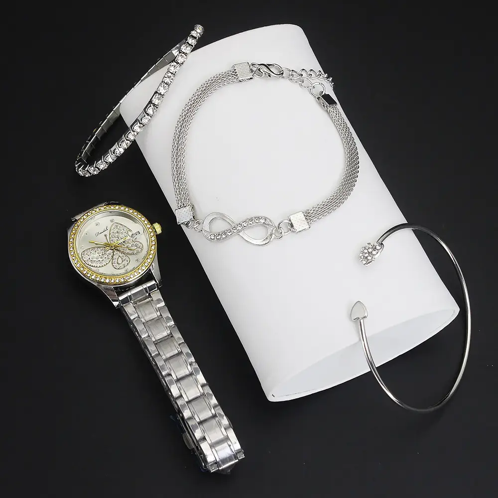 Ladies Watch Set with Diamond Bracelet & Watch — feature 10