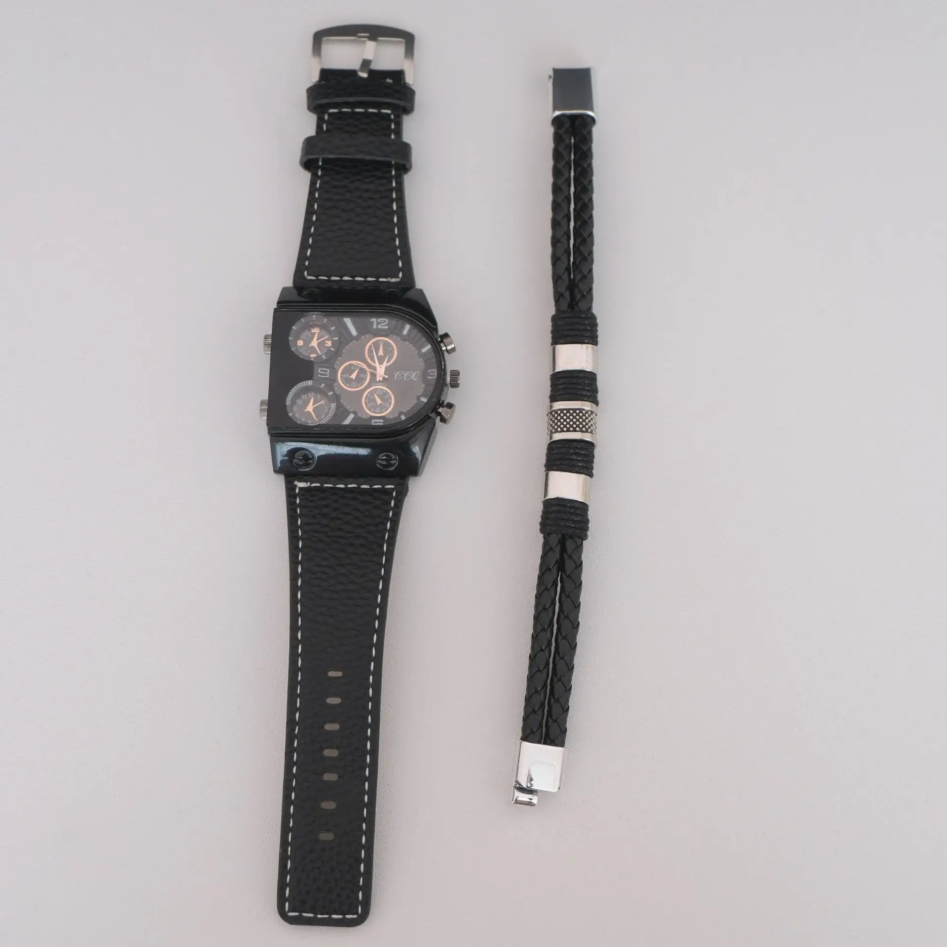 Quartz Watch with 3 Movements Black Leather Strap - Image 10