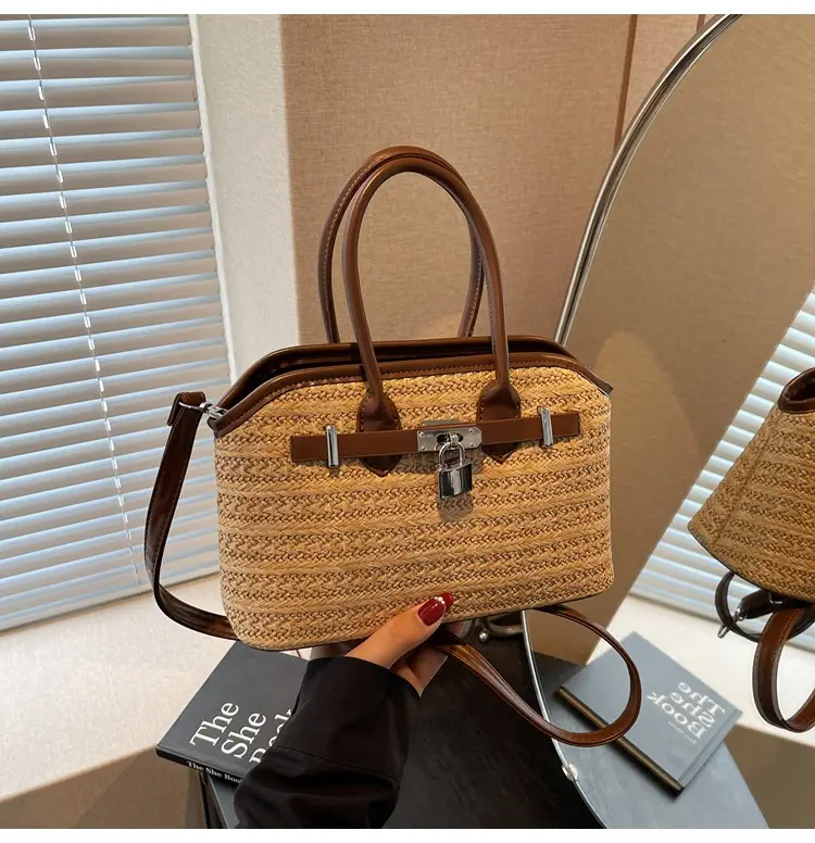 Women Straw Crossbody Bag Spring New Fashion - Image 2