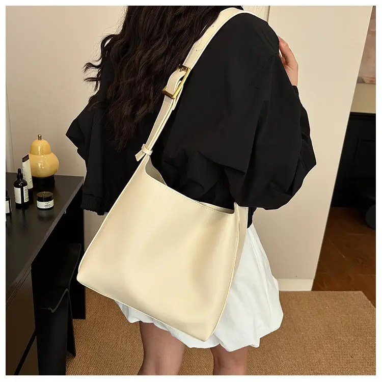 2025 Summer New Retro High-End Maillard Tote Bag Large Capacity Shoulder Bag — feature 14