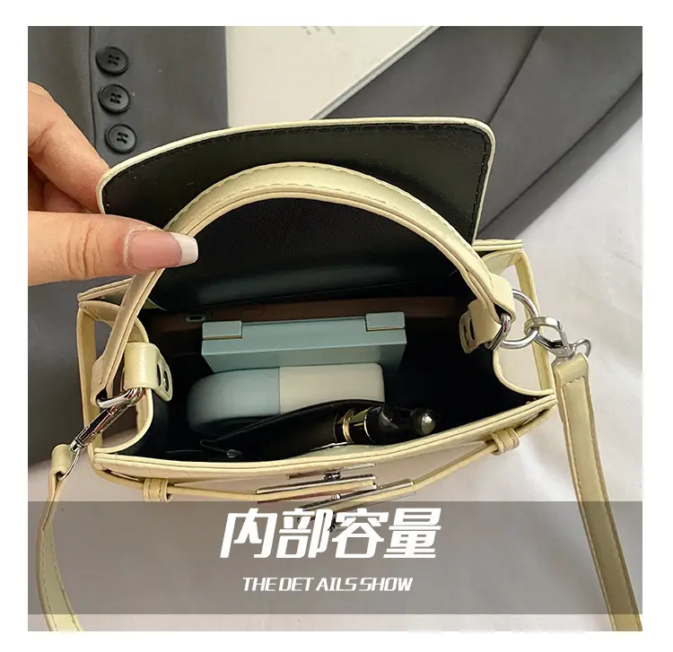 Elegant Croc Leather Shoulder Bag for Women White — feature 13