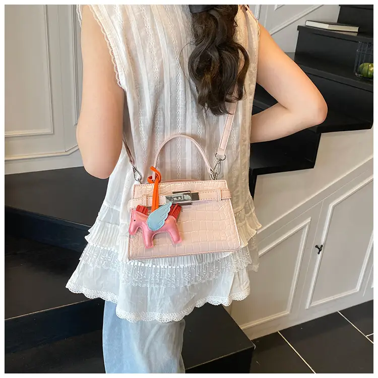 Elegant Croc Leather Shoulder Bag for Women White — feature 21
