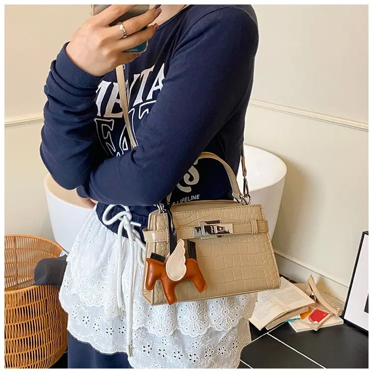 Elegant Croc Leather Shoulder Bag for Women White — feature 36