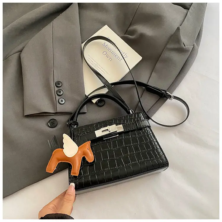 Elegant Croc Leather Shoulder Bag for Women White - Image 2