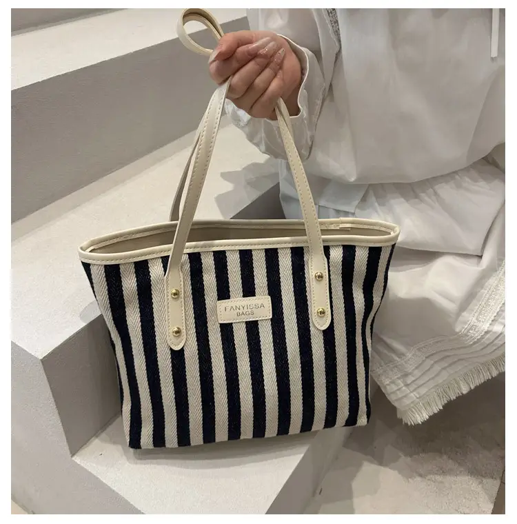 Women Korean Style Striped Canvas Shoulder Bag 2025 — feature 13