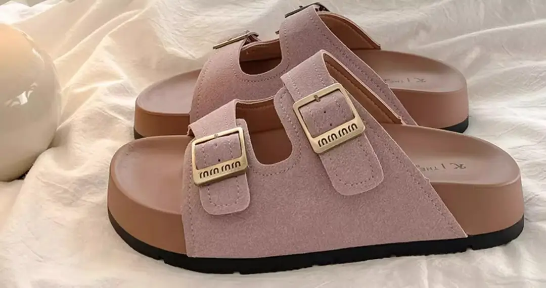 Popular Flat Sandals for Women's Summer Outer Wear 2025 New Style with Skirt Soft Bottom Beach Birkenstock Slippers — feature 11