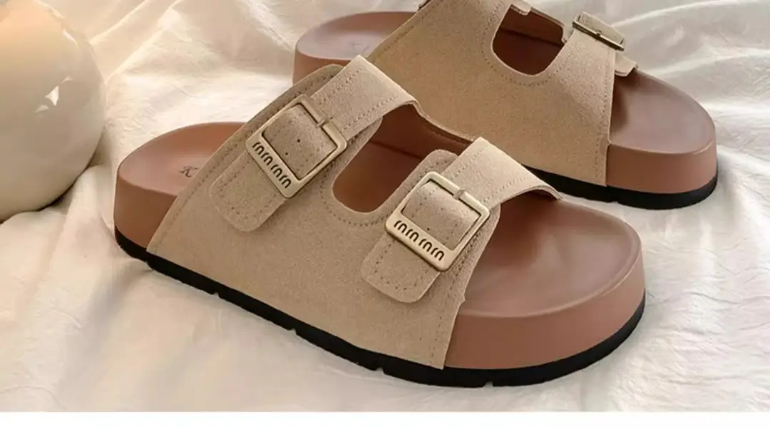 Popular Flat Sandals for Women's Summer Outer Wear 2025 New Style with Skirt Soft Bottom Beach Birkenstock Slippers — feature 5