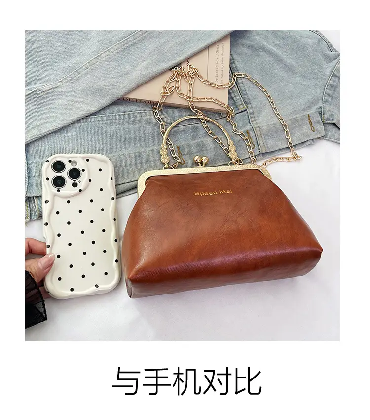 Elegant Red Chain Shoulder Bag for Women — feature 6
