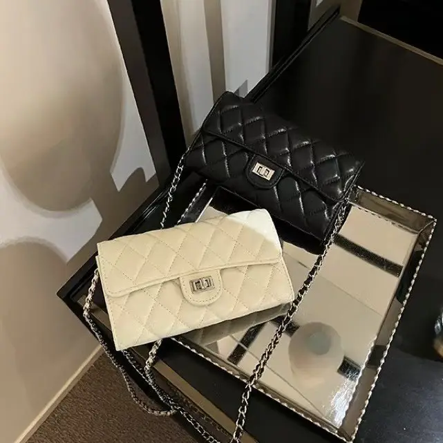 Tweed Off-Shoulder Top with White Clutch & Jeans Set