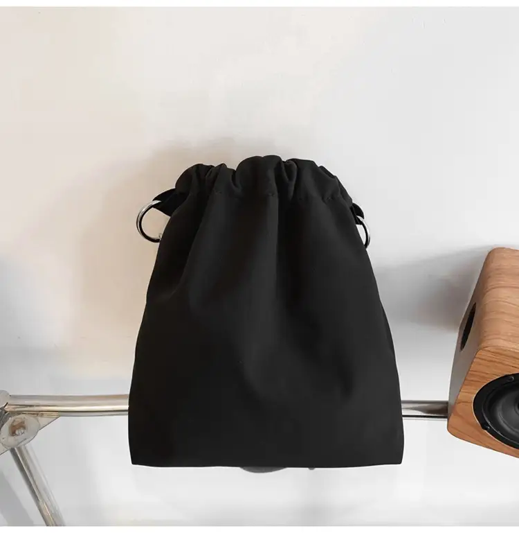 Japanese Style Men's Crossbody Bag White Black — feature 24