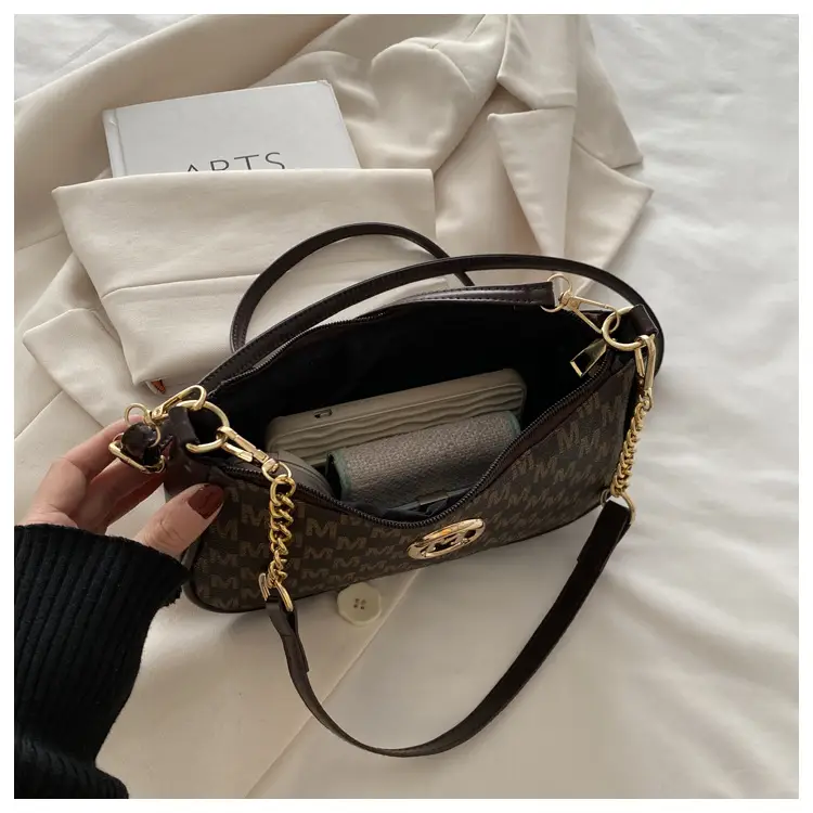 Women Printed Shoulder Bag with Chain Strap — feature 14