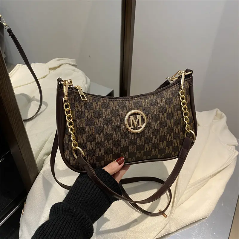 Women Printed Shoulder Bag with Chain Strap — feature 21