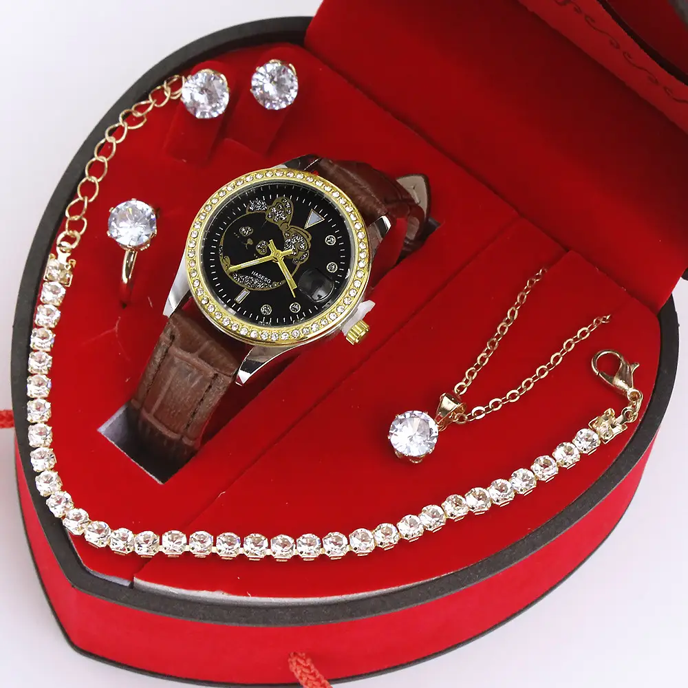 Women's Quartz Watch with Green Strap & Diamond Accessories - Image 7