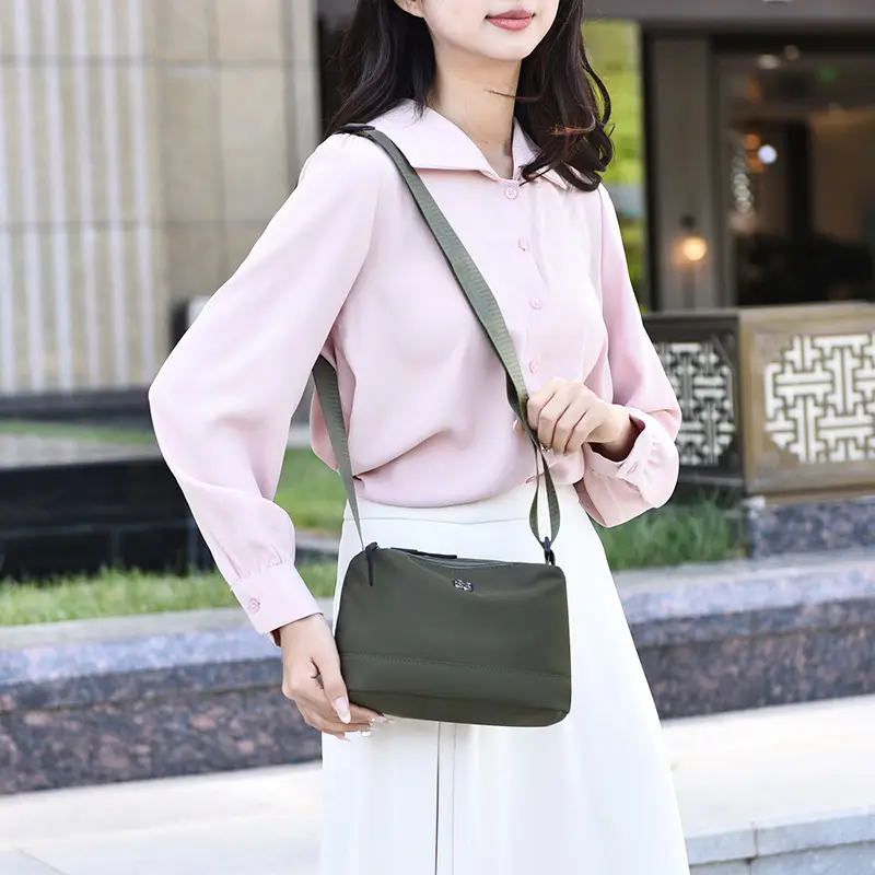 Black Casual Shoulder Bag for Women Lightweight Canvas Large Capacity - Image 5