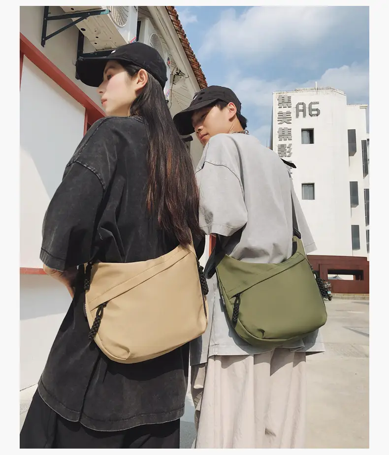 Large Capacity Casual Couple Tote Bag Neutral Crossbody Bag — feature 16
