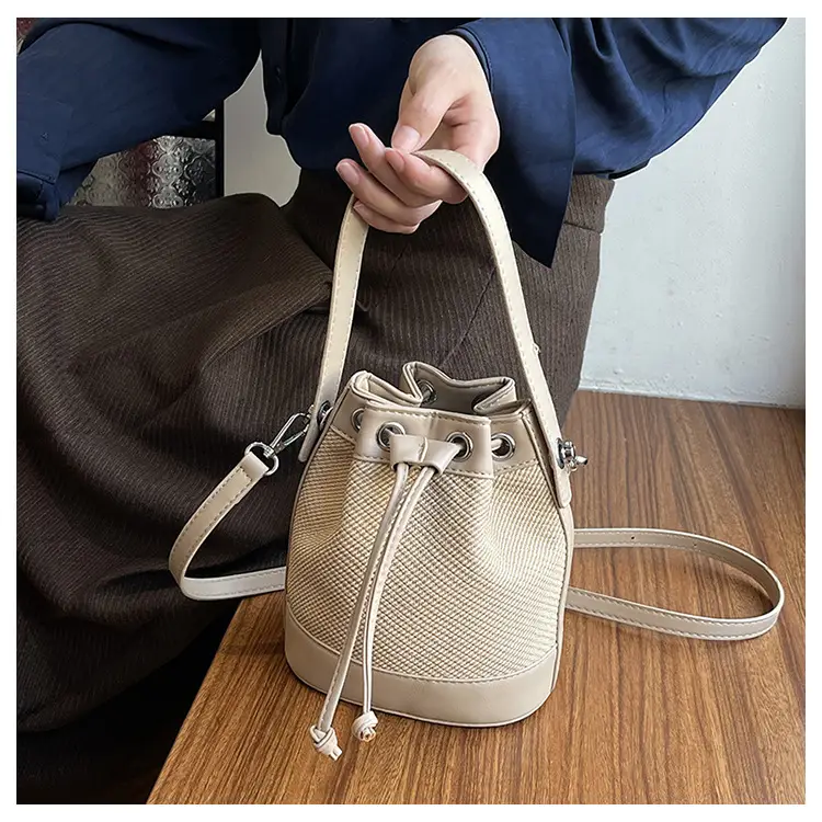 White Retro Bucket Bag for Women Shoulder Carry — feature 26