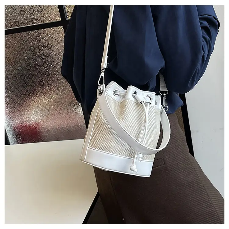 White Retro Bucket Bag for Women Shoulder Carry — feature 33