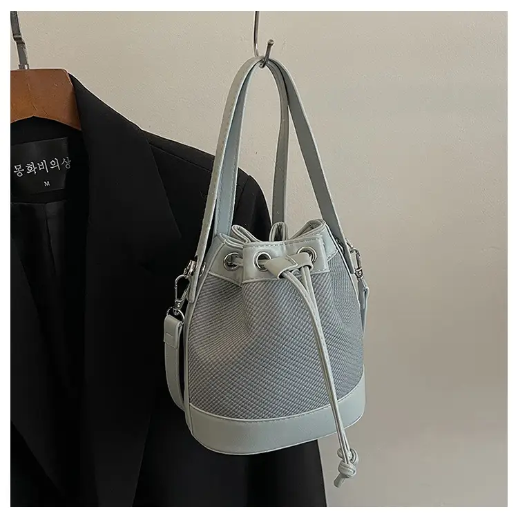 White Retro Bucket Bag for Women Shoulder Carry — feature 41