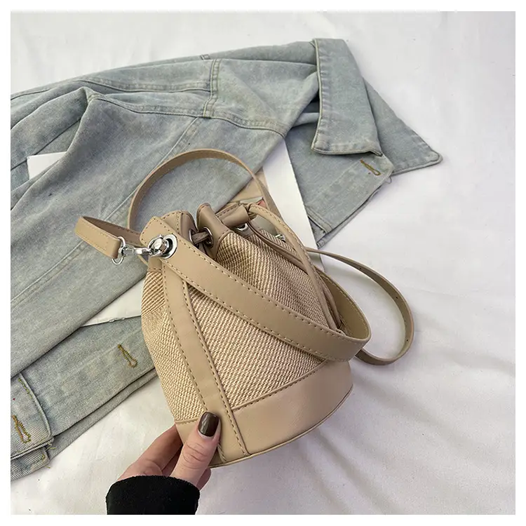White Retro Bucket Bag for Women Shoulder Carry — feature 43