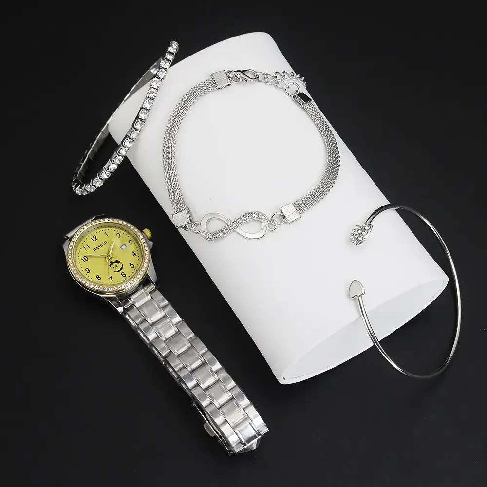 Women's High-Looking Quartz Watch Bracelet Set — feature 10