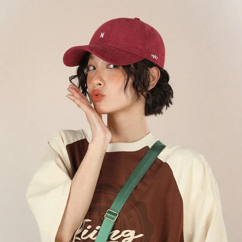 Women Burgundy Baseball Cap with Sunshade & Face-Slimming Design - Image 10
