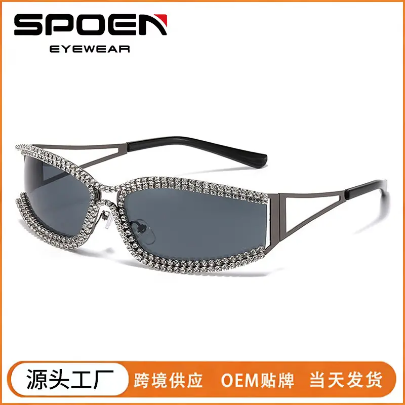 Diamond Encrusted Women Sunglasses High End Street Photography - Image 7