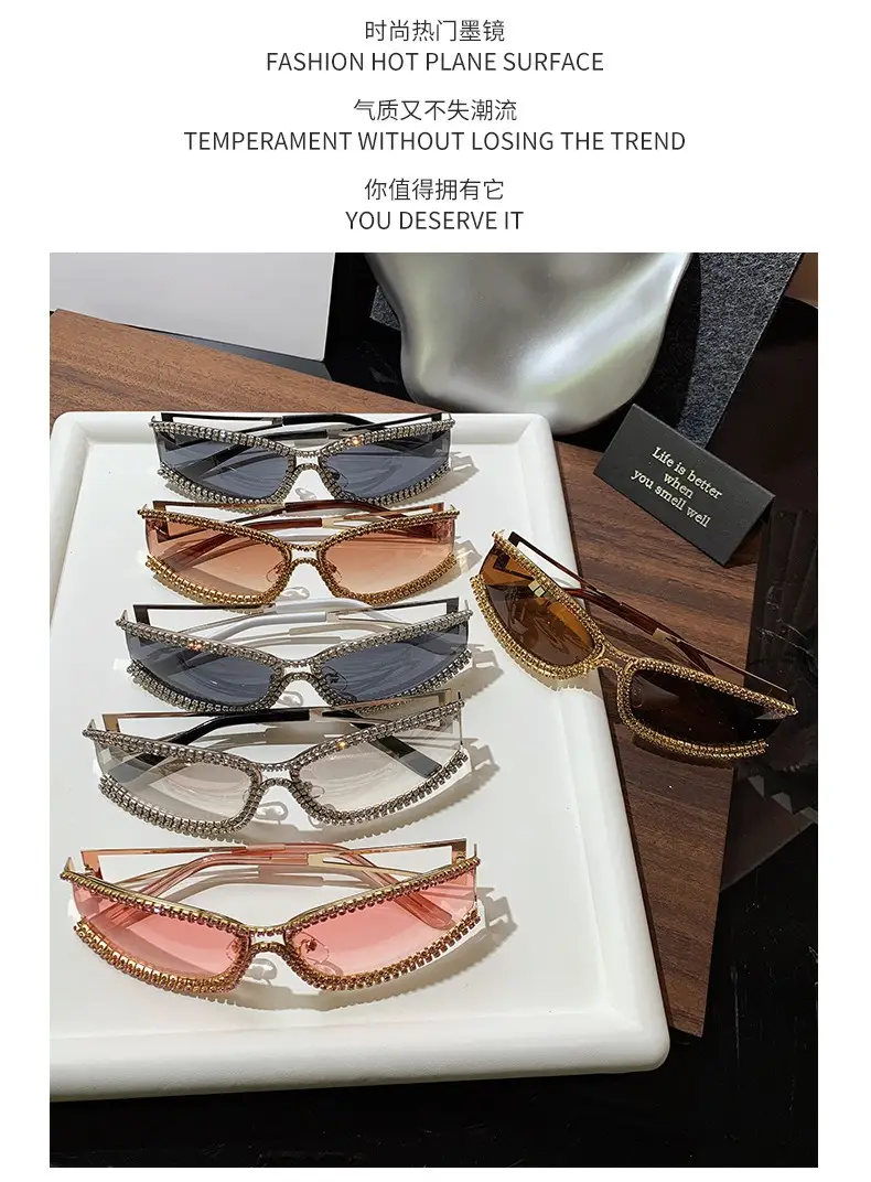 Diamond Encrusted Women Sunglasses High End Street Photography — feature 6