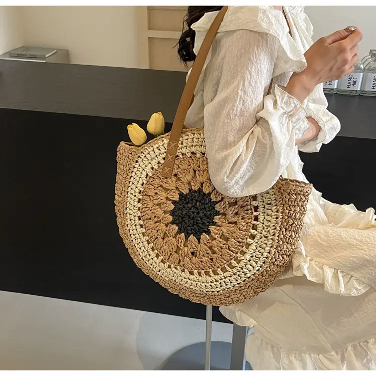 Cross-Border Straw Bag with Floral Cut Out One Shoulder — feature 10