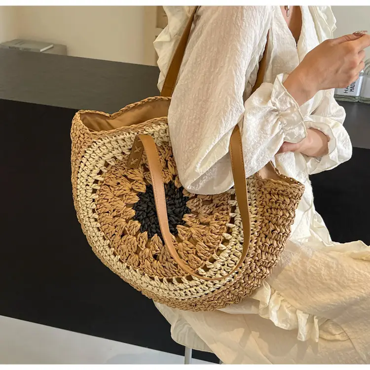 Cross-Border Straw Bag with Floral Cut Out Design — feature 13