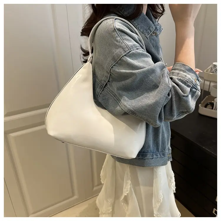 White Textured Shoulder Bag for Women 2025 — feature 10