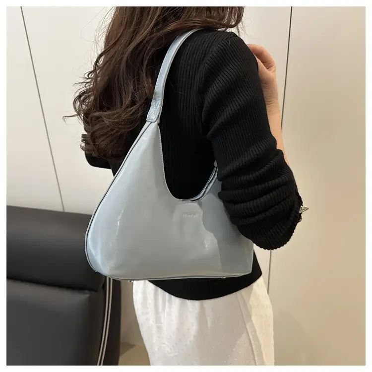 White Textured Shoulder Bag for Women 2025 — feature 14