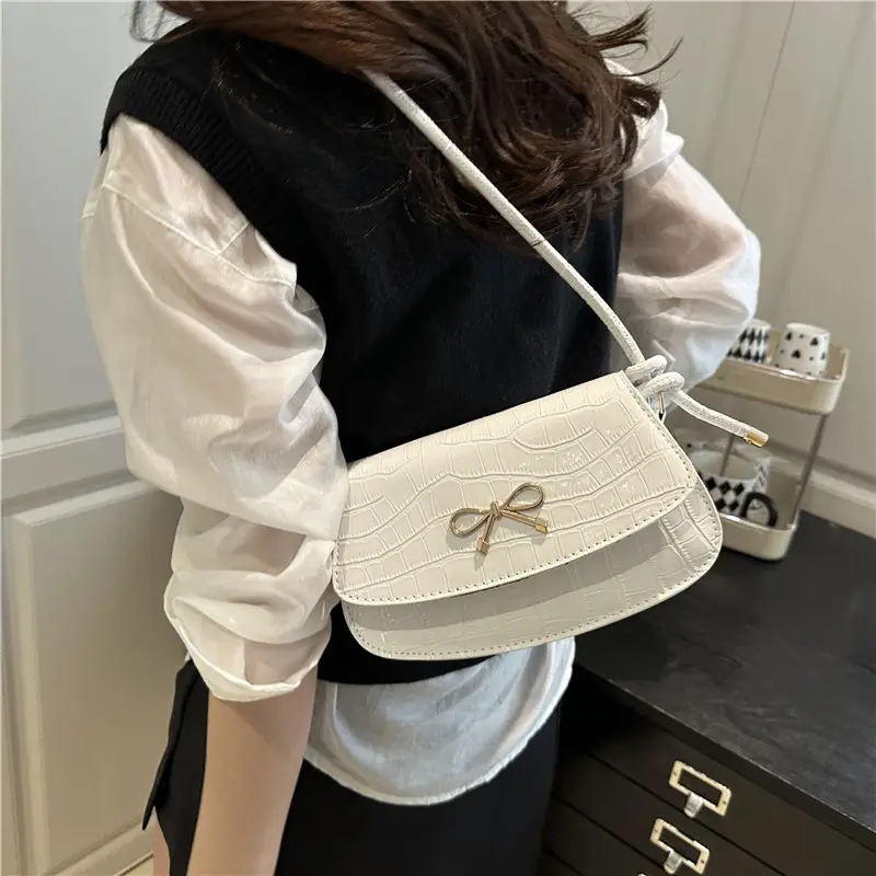 Red Croc Bow Crossbody Bag for Women - Image 8