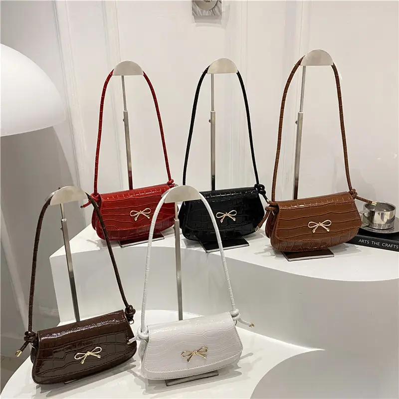 Red Croc Bow Crossbody Bag for Women - Image 9