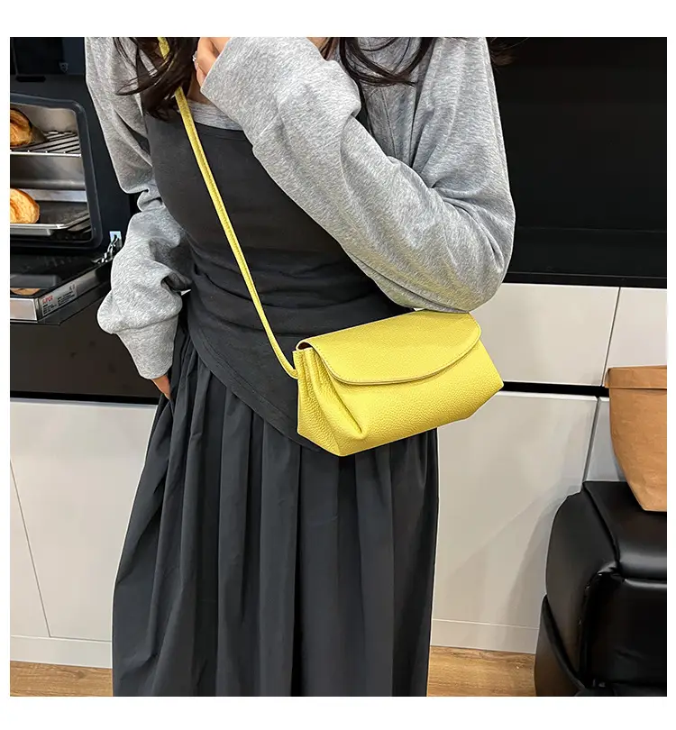 Black Leather Square Phone Bag for Women 2026 — feature 1