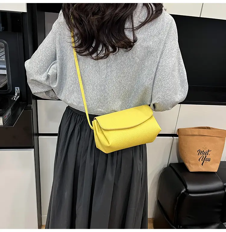 Black Leather Square Phone Bag for Women 2026 — feature 14