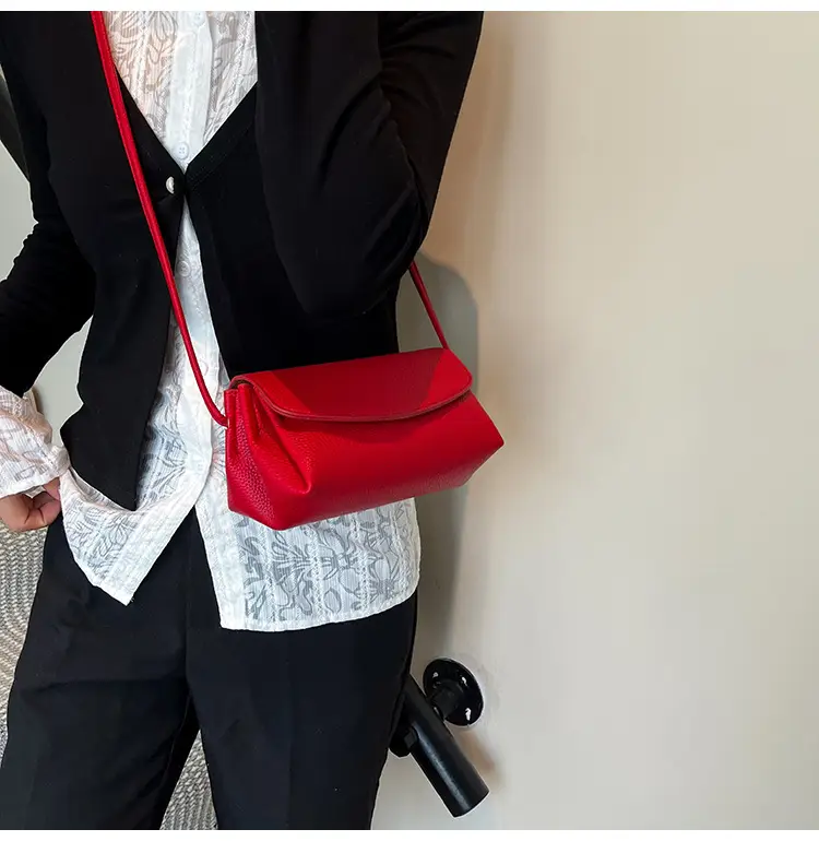 Black Leather Square Phone Bag for Women 2026 — feature 22