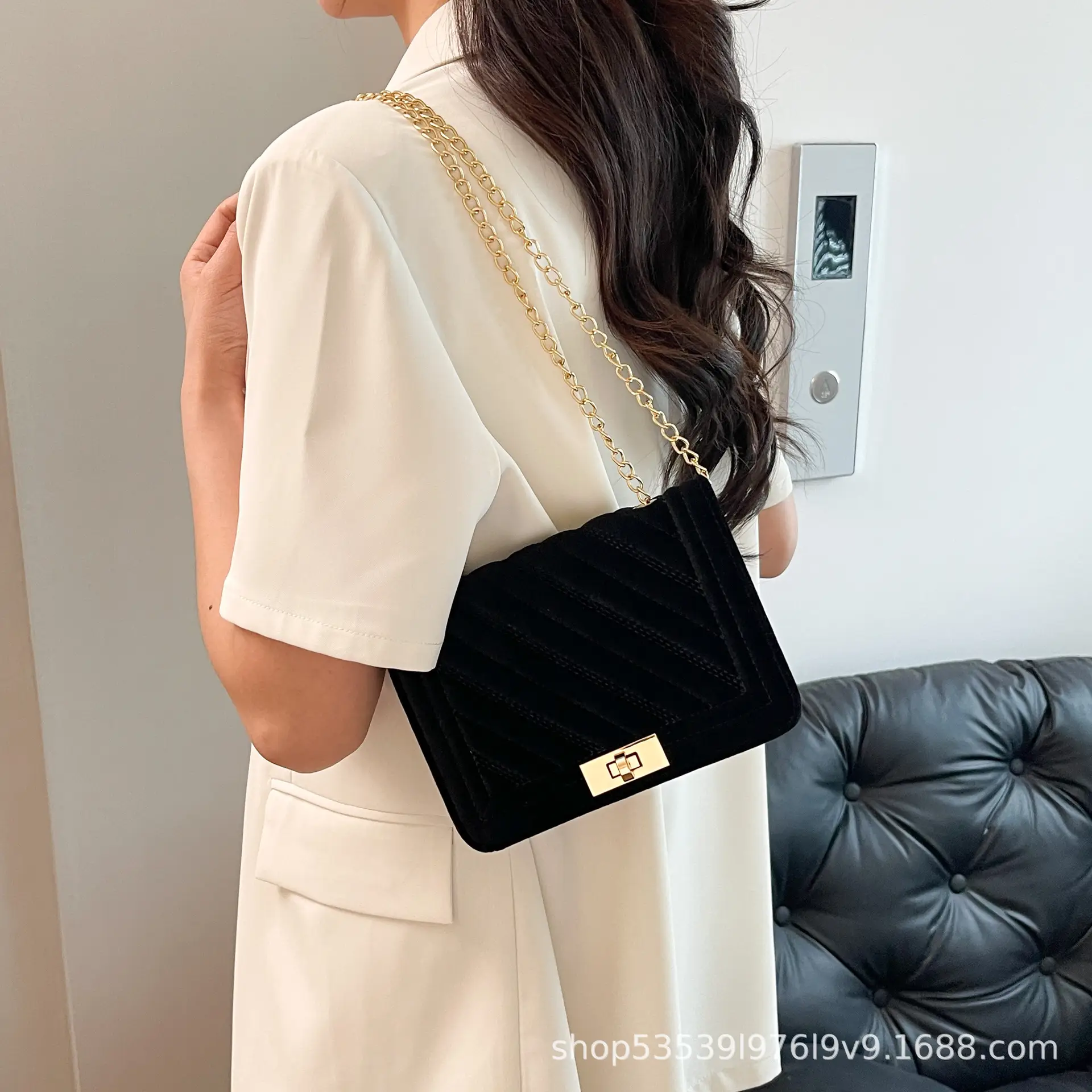 Golden Embroidered Chain Crossbody Bag for Women — feature 24