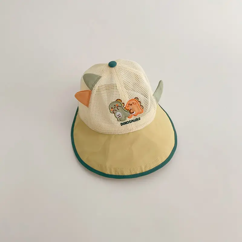 Baby Sun Hat with Cute Bear Design White Mesh - Image 4