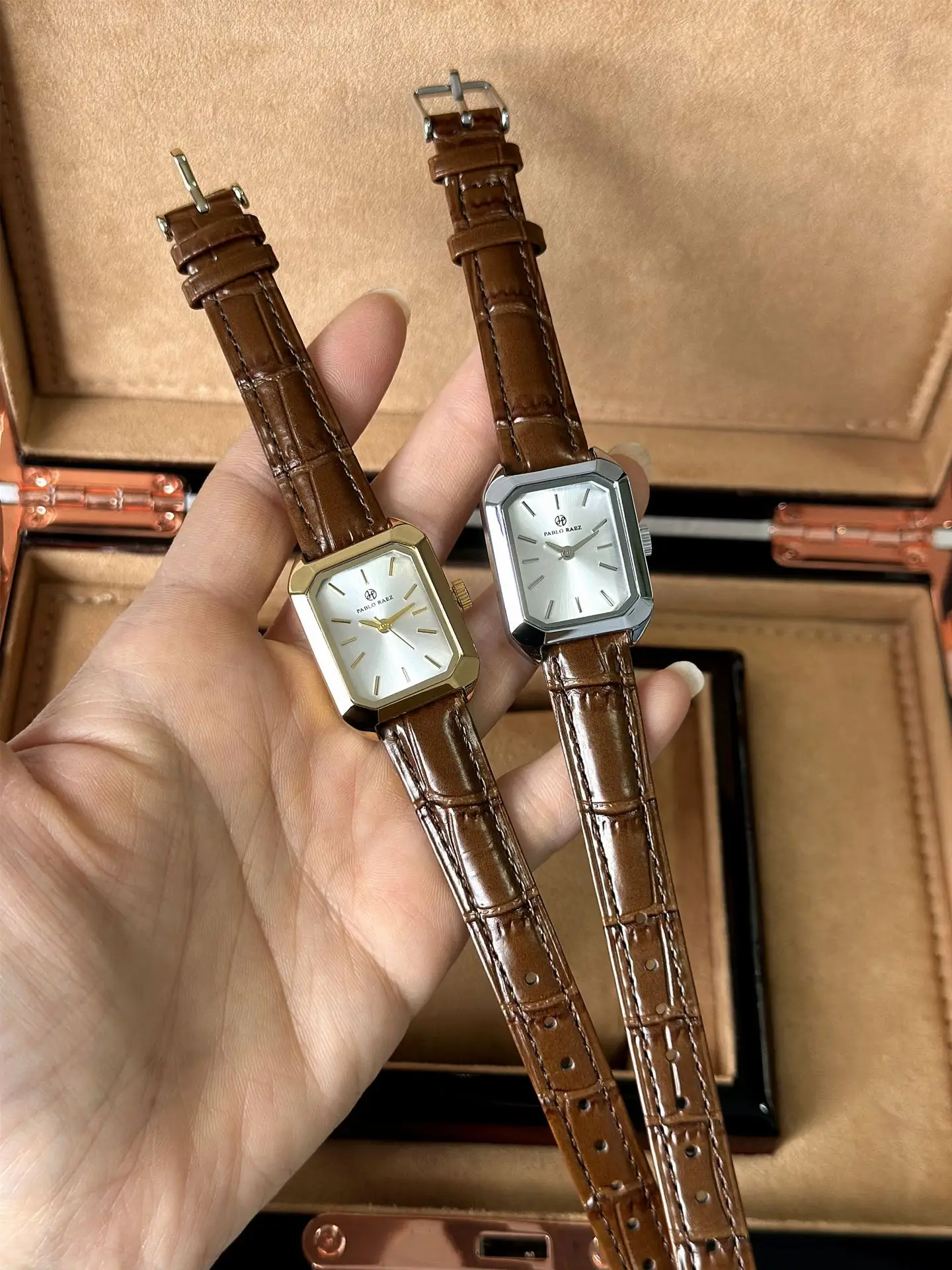 Women's Square Gold Watch Black Leather Belt — feature 18