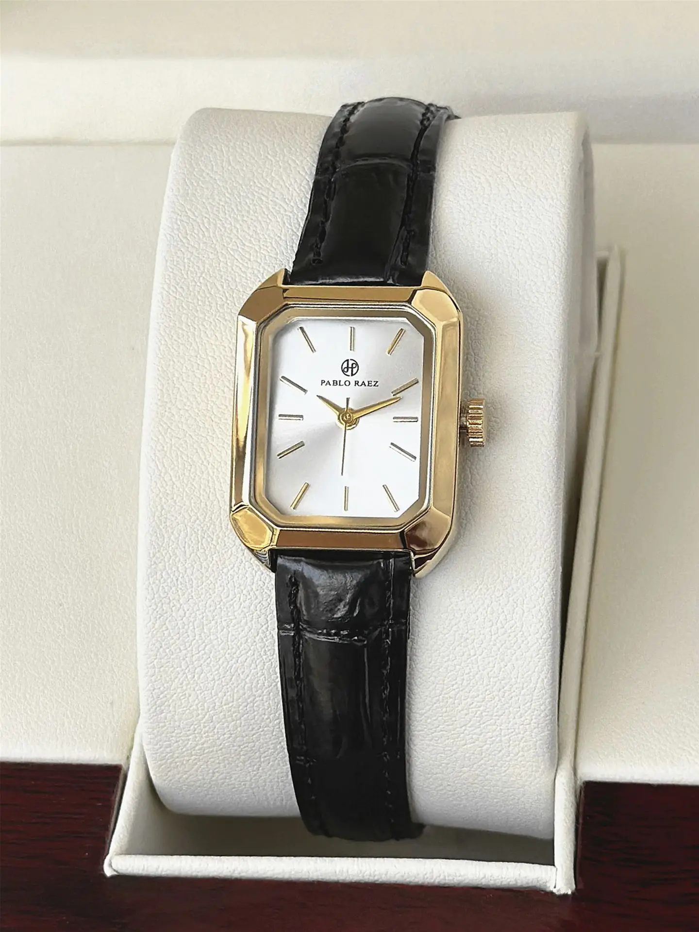 Women's Square Gold Watch Black Leather Belt — feature 5