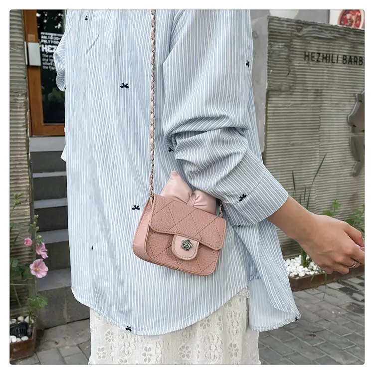 Yellow Bow Mini Chain Shoulder Bag for Women — feature 33