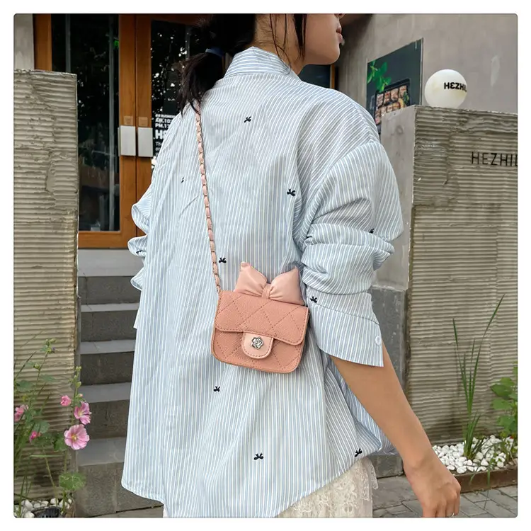 Yellow Bow Mini Chain Shoulder Bag for Women — feature 34